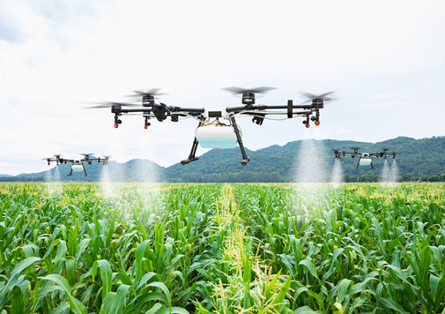 Foto Conectores eléctricos para la agricultura del futuro.